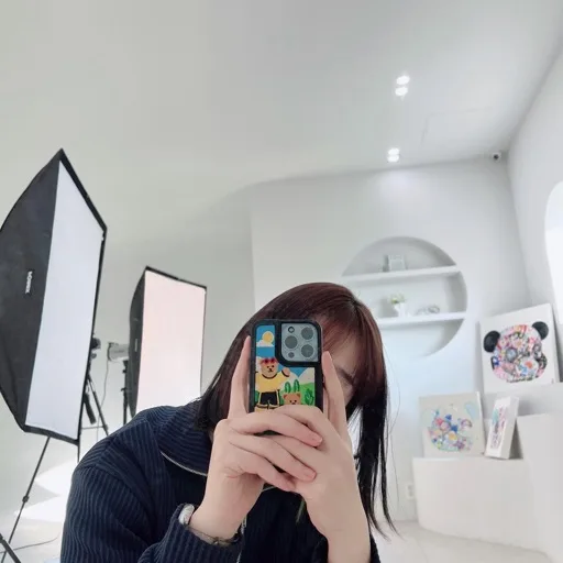 artist image